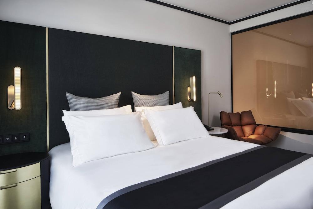 Academias Hotel, Autograph Collection Athens Ngoại thất bức ảnh